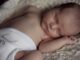 สาเหตุที่ลูกท้องอืดหลังจากดูดนม และวิธีป้องกัน